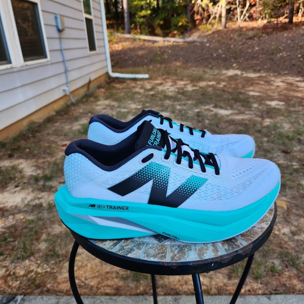 New Balance White and Teal Athletic Shoes